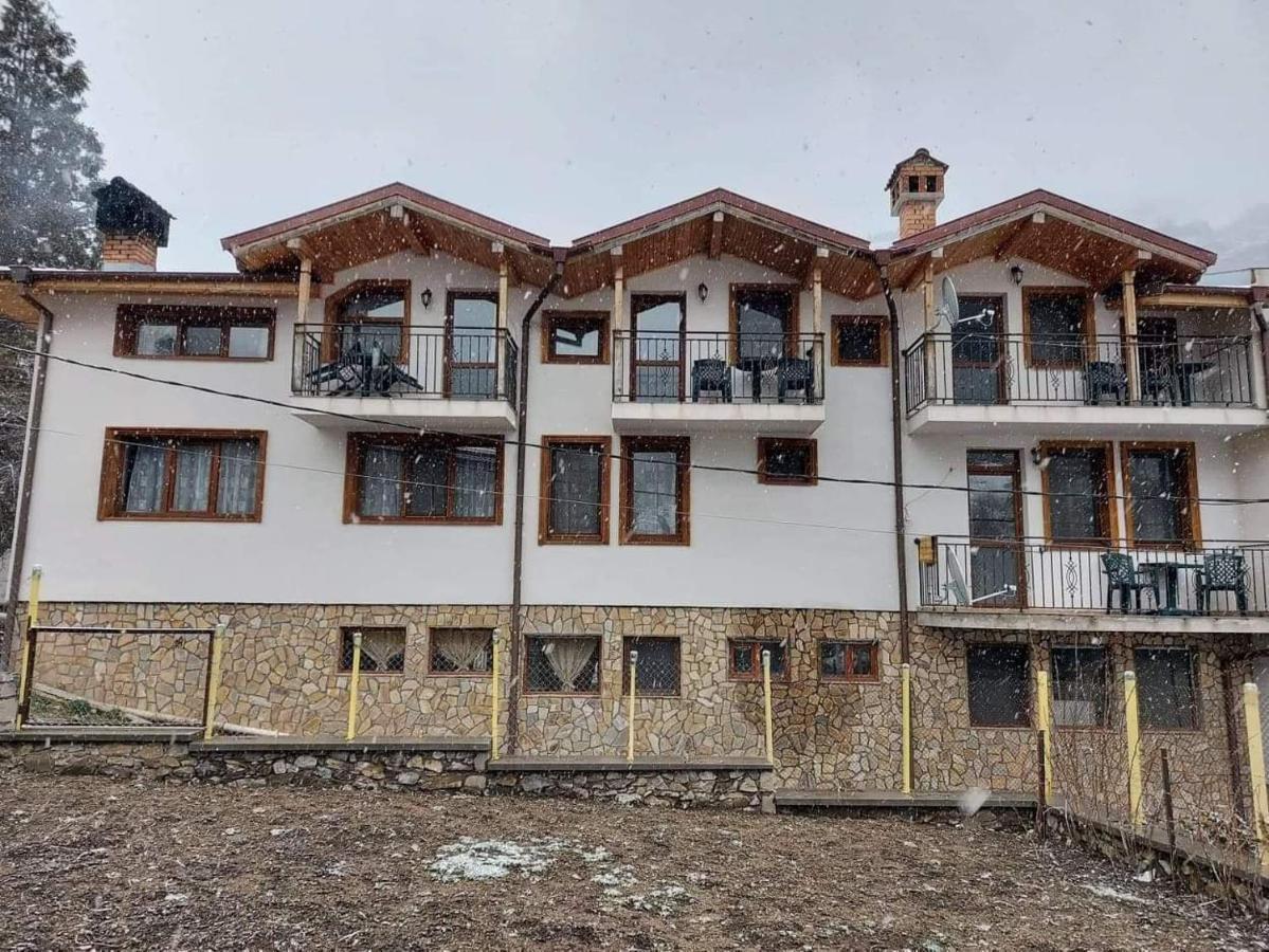 Къща За Гости Камината Trigrad Exterior foto