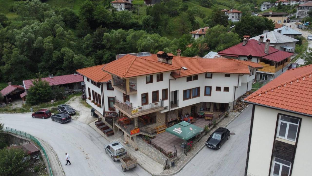 Къща За Гости Камината Trigrad Exterior foto